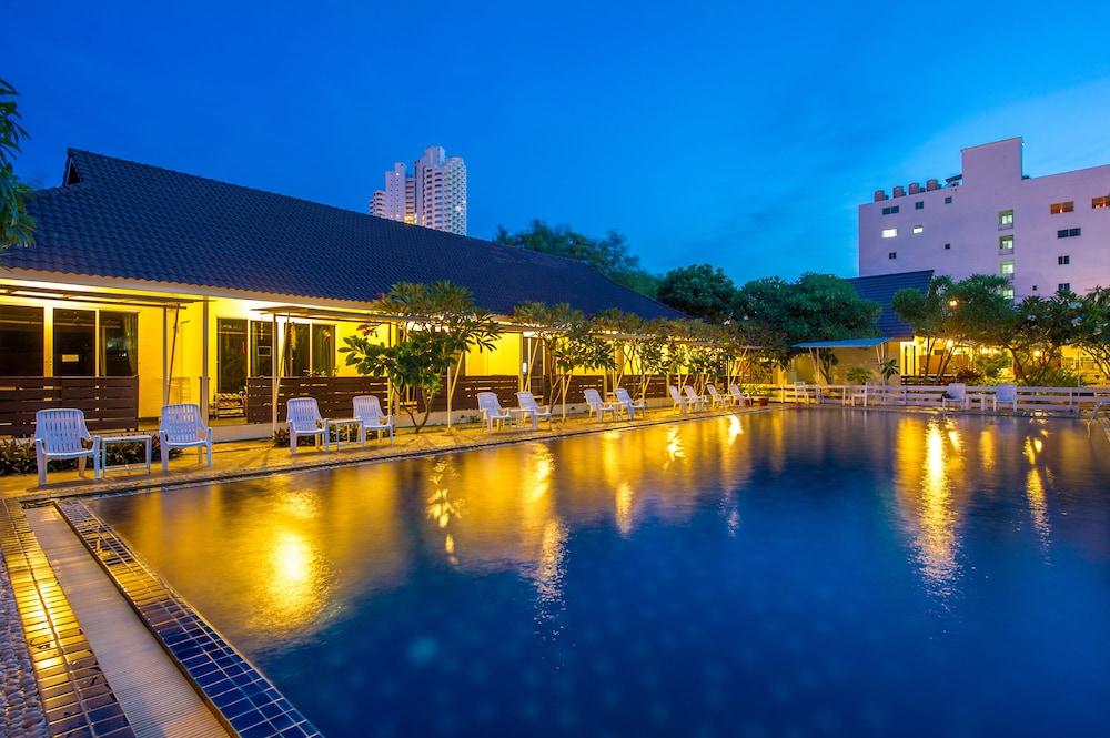 Pk Resort Pattaya Jomtien Beach Exterior photo